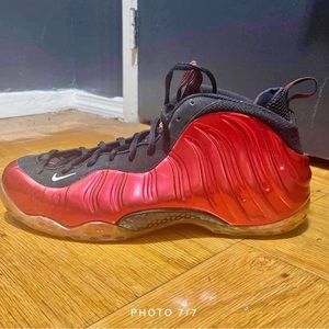 Air Foamposite One “Metallic Red”